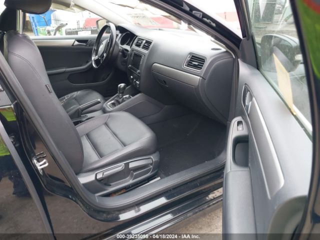 Photo 4 VIN: 3VWDB7AJ6HM229414 - VOLKSWAGEN JETTA 