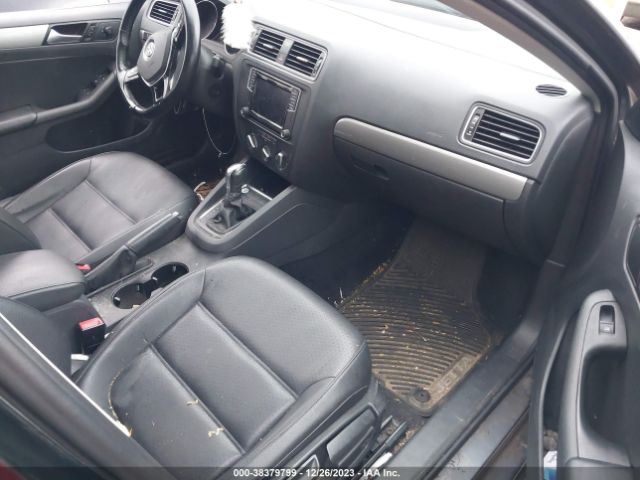 Photo 4 VIN: 3VWDB7AJ6HM367387 - VOLKSWAGEN JETTA 