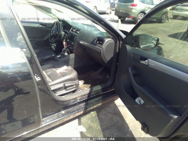 Photo 4 VIN: 3VWDB7AJ7HM270800 - VOLKSWAGEN JETTA 