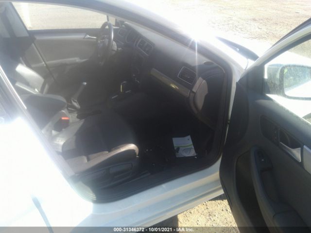 Photo 4 VIN: 3VWDB7AJ7HM281862 - VOLKSWAGEN JETTA 