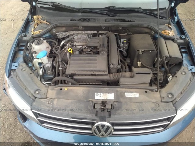 Photo 9 VIN: 3VWDB7AJ7HM374705 - VOLKSWAGEN JETTA 