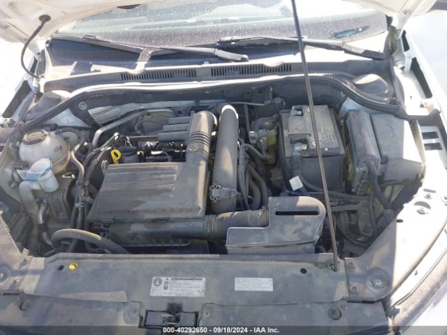 Photo 9 VIN: 3VWDB7AJ7JM206522 - VOLKSWAGEN JETTA 