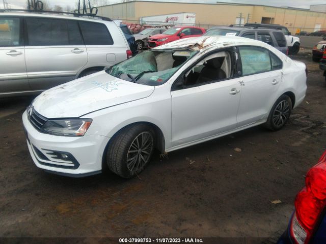 Photo 1 VIN: 3VWDB7AJ7JM207749 - VOLKSWAGEN JETTA 