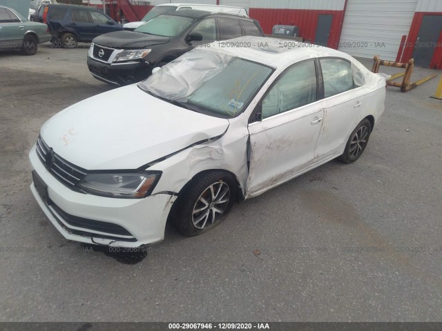 Photo 1 VIN: 3VWDB7AJ7JM232361 - VOLKSWAGEN JETTA 