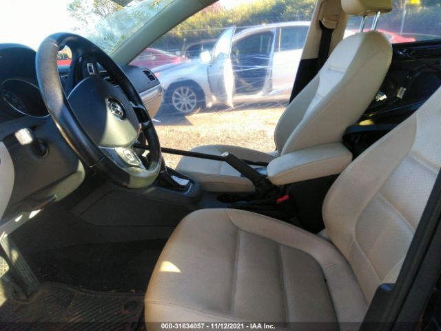 Photo 4 VIN: 3VWDB7AJ8HM349411 - VOLKSWAGEN JETTA 