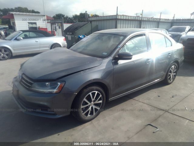 Photo 1 VIN: 3VWDB7AJ8JM204438 - VOLKSWAGEN JETTA 