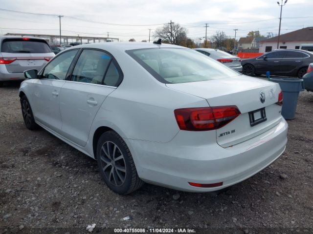 Photo 2 VIN: 3VWDB7AJ8JM252649 - VOLKSWAGEN JETTA 