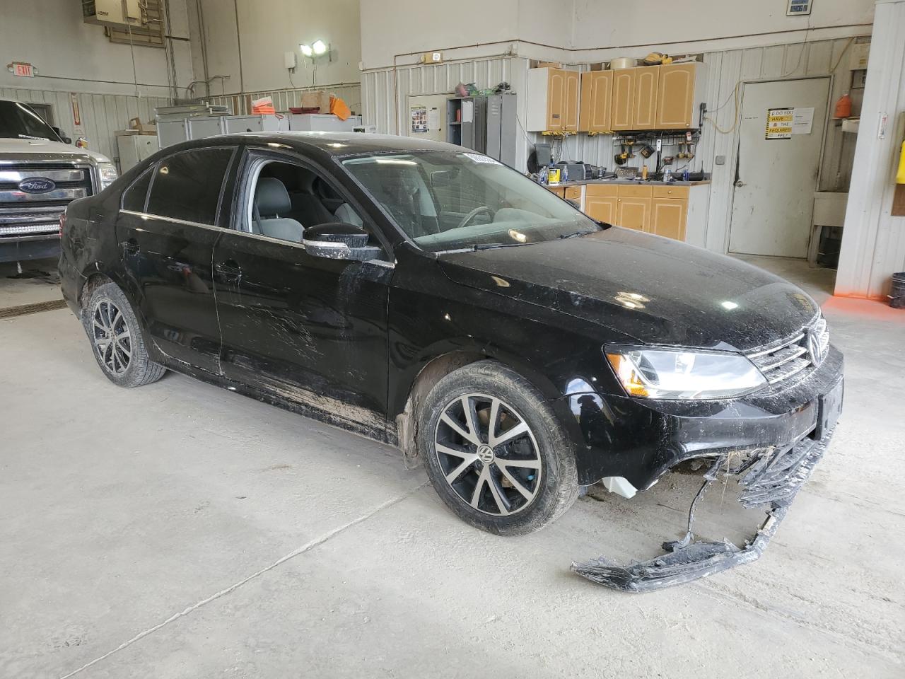 Photo 3 VIN: 3VWDB7AJ9HM270751 - VOLKSWAGEN JETTA 