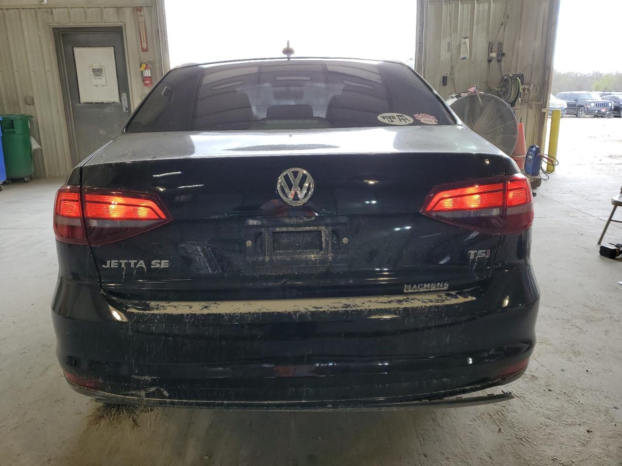 Photo 5 VIN: 3VWDB7AJ9HM270751 - VOLKSWAGEN JETTA 