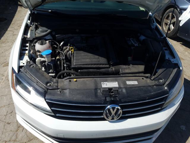 Photo 6 VIN: 3VWDB7AJ9HM307877 - VOLKSWAGEN JETTA SE 