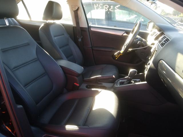 Photo 4 VIN: 3VWDB7AJ9HM347599 - VOLKSWAGEN JETTA SE 