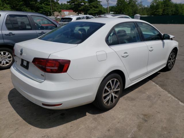 Photo 3 VIN: 3VWDB7AJ9HM358117 - VOLKSWAGEN JETTA SE 