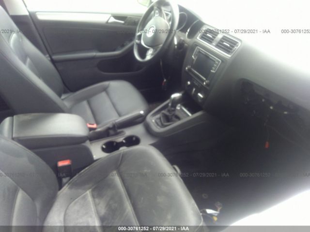 Photo 4 VIN: 3VWDB7AJ9HM398360 - VOLKSWAGEN JETTA 