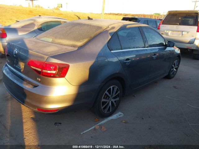 Photo 3 VIN: 3VWDB7AJXHM388520 - VOLKSWAGEN JETTA 