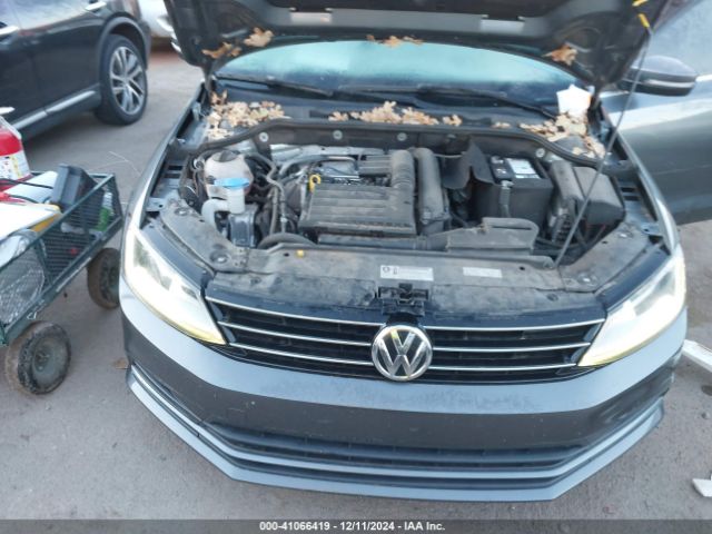 Photo 9 VIN: 3VWDB7AJXHM388520 - VOLKSWAGEN JETTA 