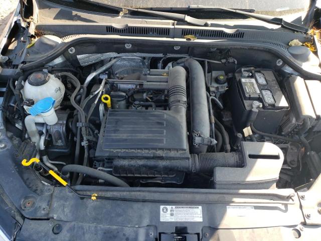 Photo 10 VIN: 3VWDB7AJXJM260932 - VOLKSWAGEN JETTA SE 