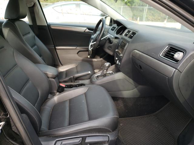 Photo 4 VIN: 3VWDB7AJXJM263426 - VOLKSWAGEN JETTA SE 