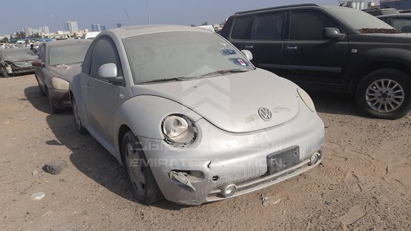 Photo 7 VIN: 3VWDD21C3YM414356 - VOLKSWAGEN BEETLE 