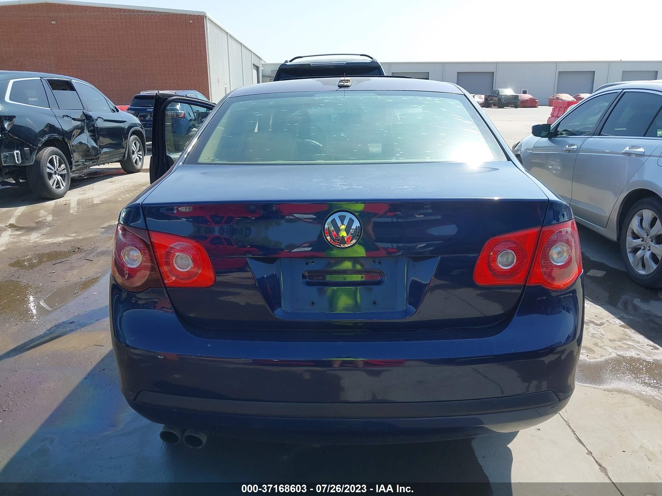 Photo 15 VIN: 3VWDF71K36M780698 - VOLKSWAGEN JETTA 