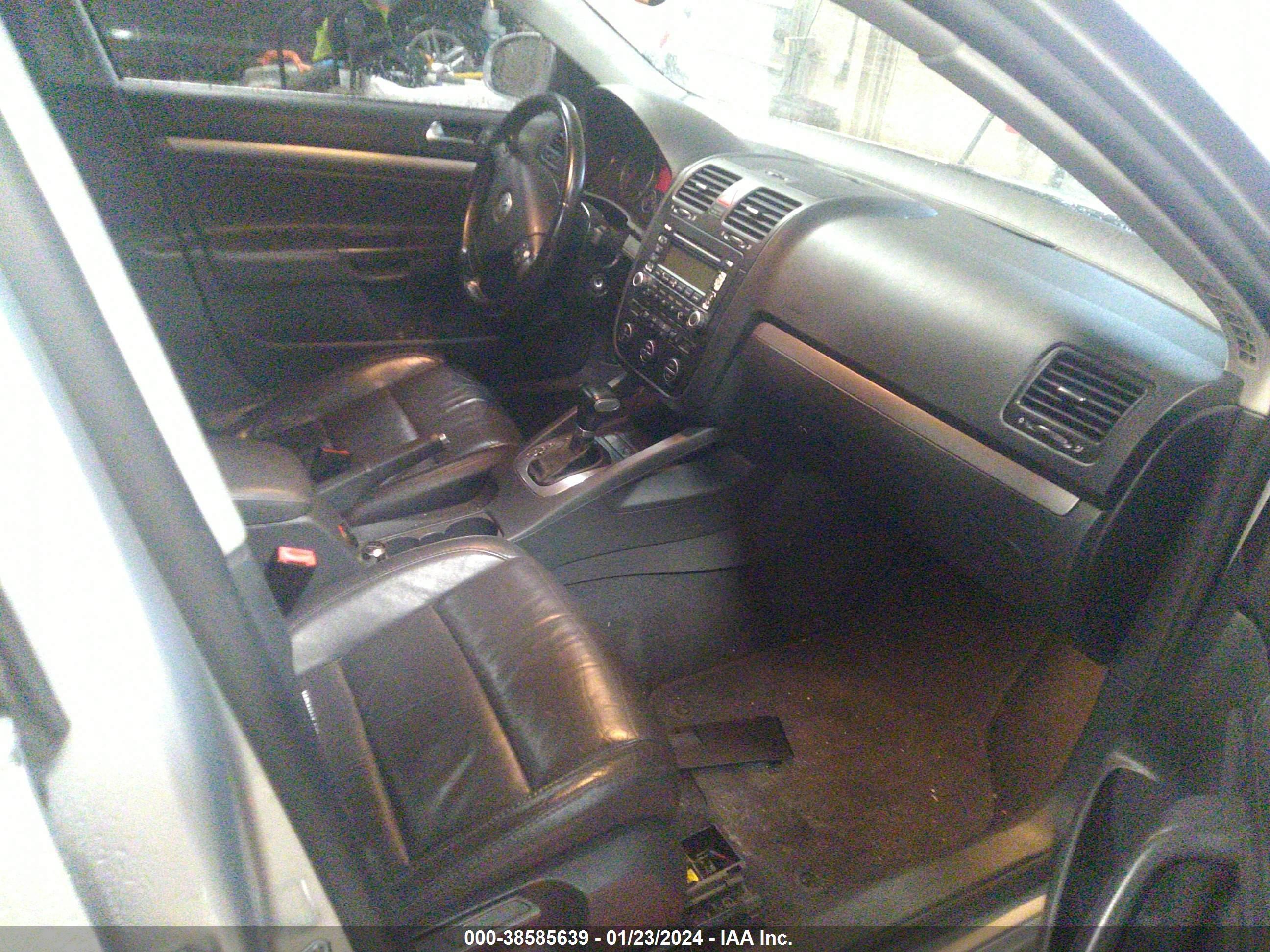 Photo 4 VIN: 3VWDF71K46M749234 - VOLKSWAGEN JETTA 