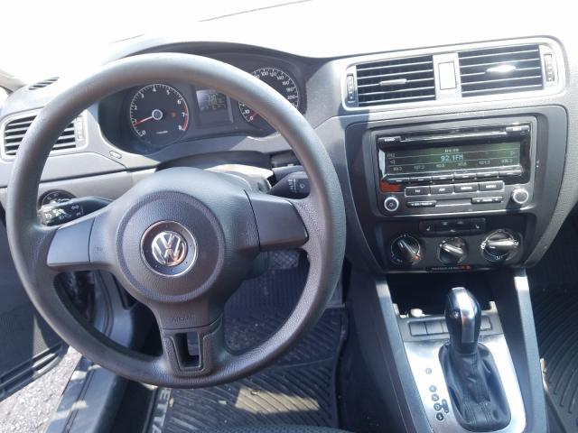 Photo 8 VIN: 3VWDK7AJXBM328891 - VOLKSWAGEN JETTA 