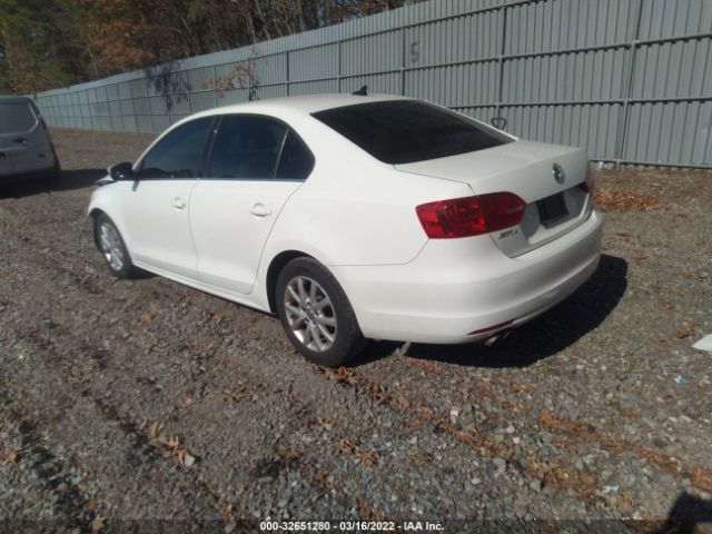 Photo 2 VIN: 3VWDP7AJ0DM257723 - VOLKSWAGEN JETTA SEDAN 