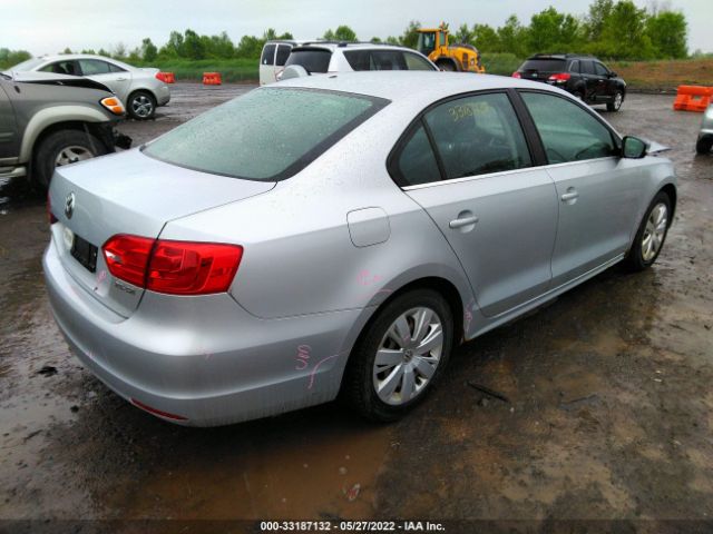 Photo 3 VIN: 3VWDP7AJ0DM373018 - VOLKSWAGEN JETTA SEDAN 