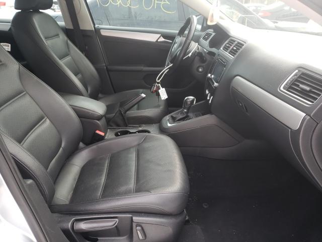 Photo 4 VIN: 3VWDP7AJ0DM376761 - VOLKSWAGEN JETTA 