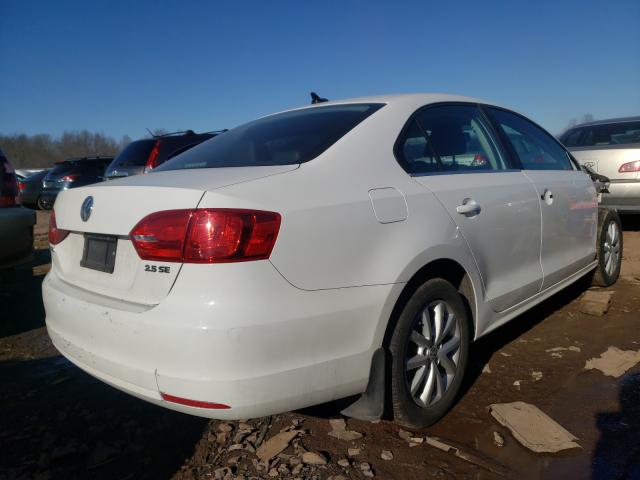 Photo 3 VIN: 3VWDP7AJ0DM443987 - VOLKSWAGEN JETTA SE 