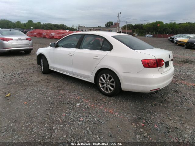 Photo 2 VIN: 3VWDP7AJ0DM447313 - VOLKSWAGEN JETTA SEDAN 