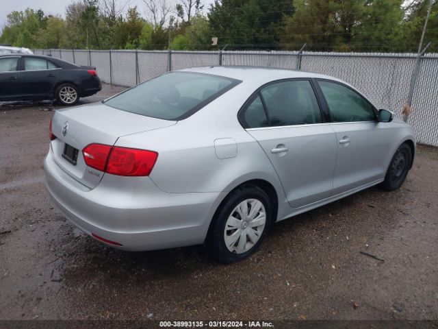 Photo 3 VIN: 3VWDP7AJ1DM404700 - VOLKSWAGEN JETTA 