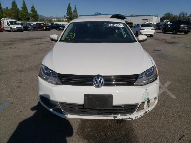 Photo 4 VIN: 3VWDP7AJ1DM429189 - VOLKSWAGEN JETTA SE 