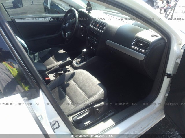 Photo 4 VIN: 3VWDP7AJ1DM440550 - VOLKSWAGEN JETTA SEDAN 