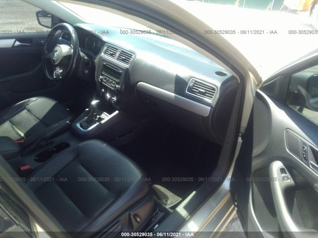 Photo 4 VIN: 3VWDP7AJ2DM204943 - VOLKSWAGEN JETTA SEDAN 