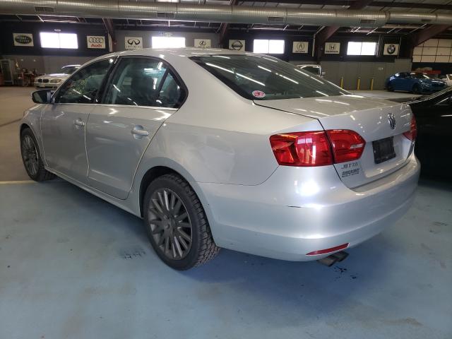 Photo 2 VIN: 3VWDP7AJ2DM383954 - VOLKSWAGEN JETTA SE 