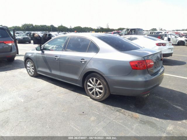 Photo 2 VIN: 3VWDP7AJ2DM389706 - VOLKSWAGEN JETTA 