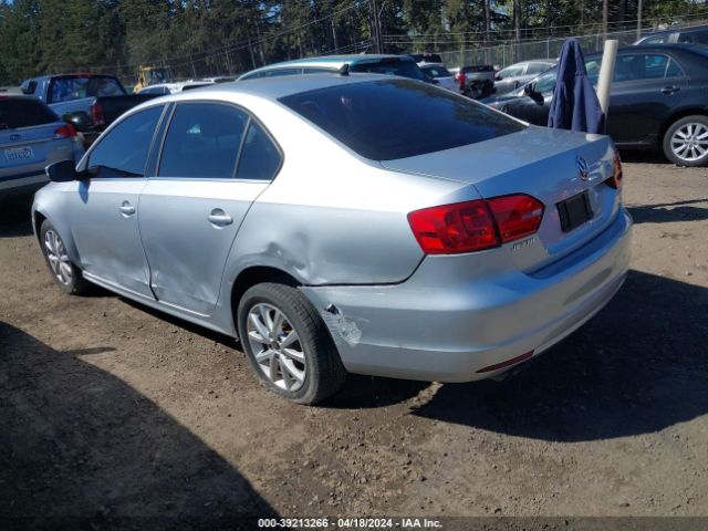 Photo 2 VIN: 3VWDP7AJ3DM306896 - VOLKSWAGEN JETTA 