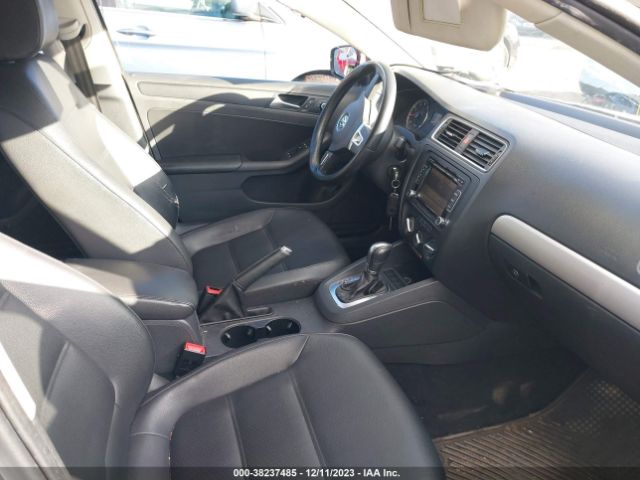 Photo 4 VIN: 3VWDP7AJ3DM353572 - VOLKSWAGEN JETTA 