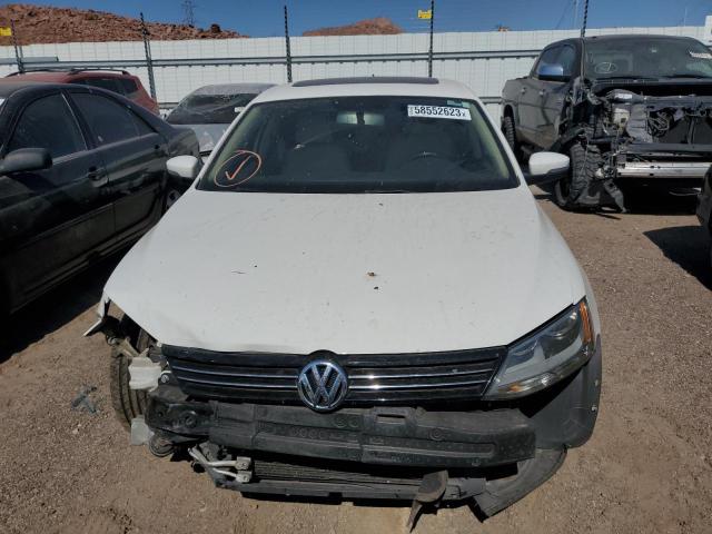 Photo 4 VIN: 3VWDP7AJ3DM385079 - VOLKSWAGEN JETTA SE 