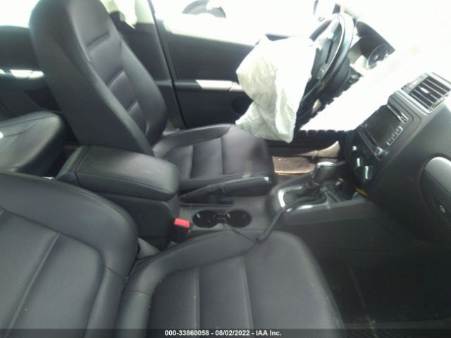 Photo 4 VIN: 3VWDP7AJ3DM441053 - VOLKSWAGEN JETTA SEDAN 