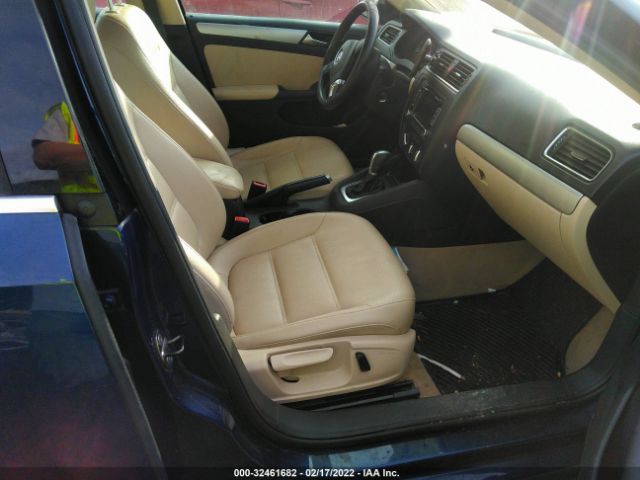 Photo 4 VIN: 3VWDP7AJ3DM448455 - VOLKSWAGEN JETTA SEDAN 