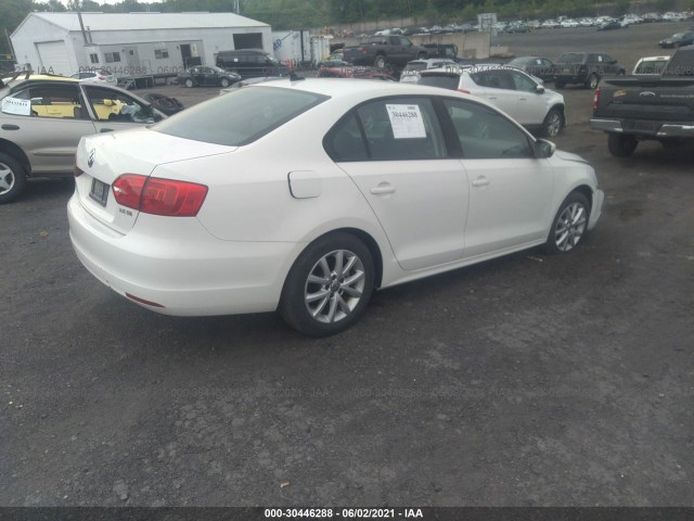 Photo 3 VIN: 3VWDP7AJ4CM401398 - VOLKSWAGEN JETTA SEDAN 