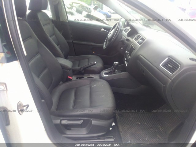 Photo 4 VIN: 3VWDP7AJ4CM401398 - VOLKSWAGEN JETTA SEDAN 