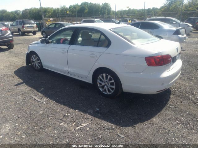 Photo 2 VIN: 3VWDP7AJ4DM211442 - VOLKSWAGEN JETTA SEDAN 