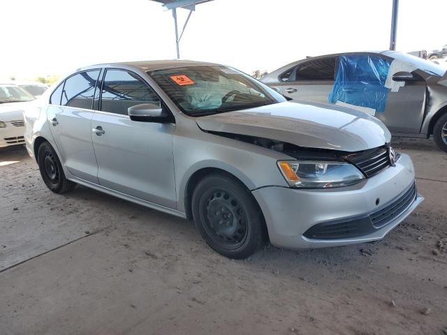 Photo 3 VIN: 3VWDP7AJ4DM252153 - VOLKSWAGEN JETTA SE 