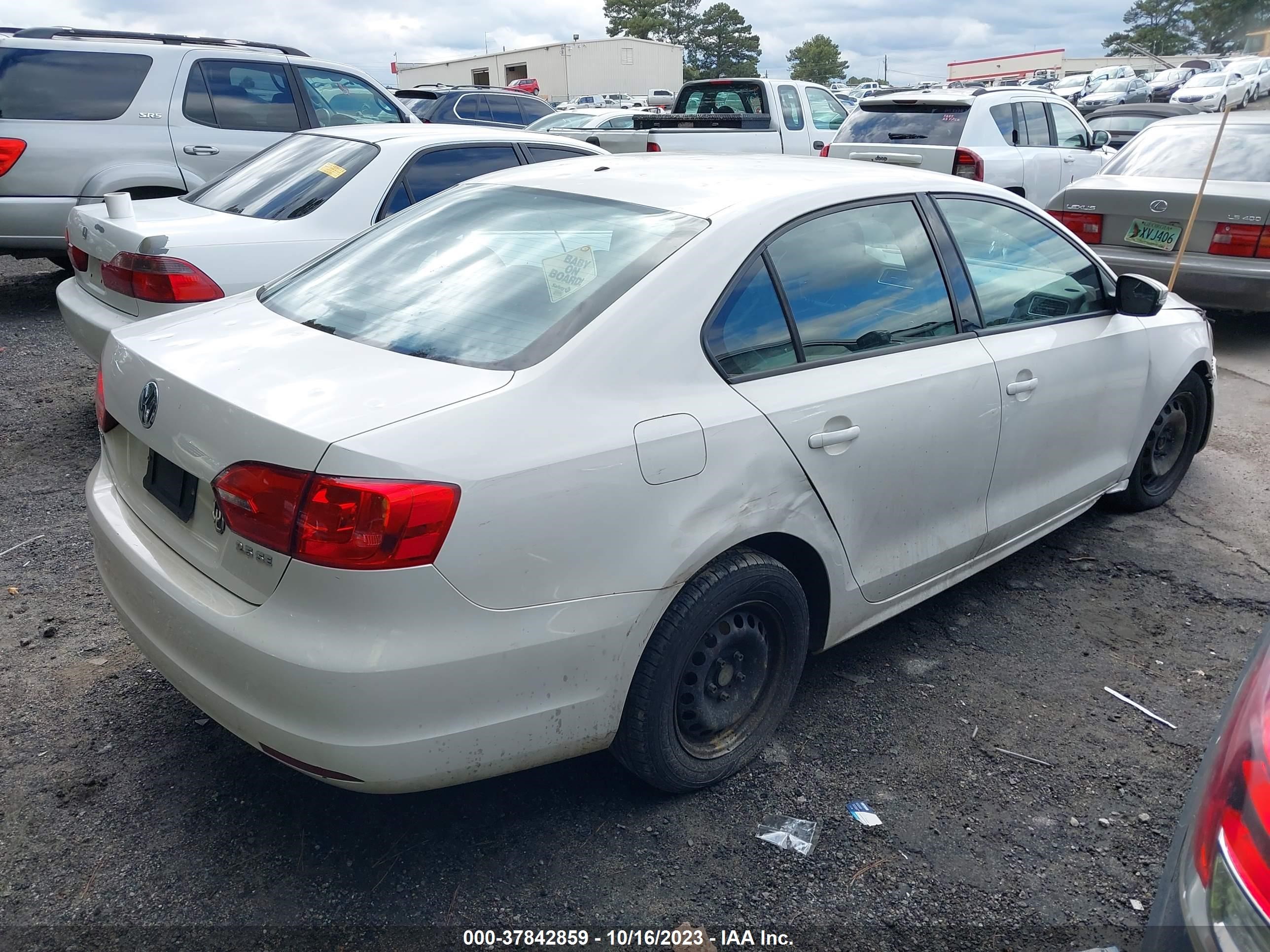 Photo 3 VIN: 3VWDP7AJ5CM363812 - VOLKSWAGEN JETTA 