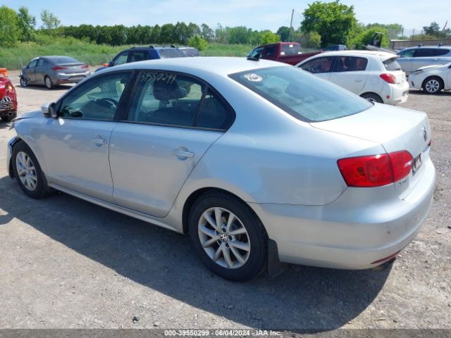 Photo 2 VIN: 3VWDP7AJ5CM397698 - VOLKSWAGEN JETTA 