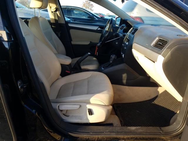 Photo 4 VIN: 3VWDP7AJ5DM307953 - VOLKSWAGEN JETTA SE 