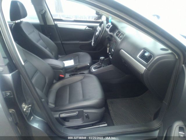 Photo 4 VIN: 3VWDP7AJ5DM402111 - VOLKSWAGEN JETTA SEDAN 