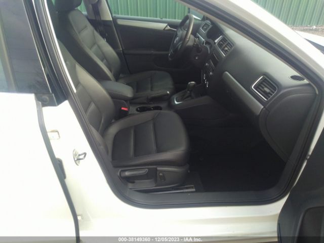 Photo 4 VIN: 3VWDP7AJ5DM455035 - VOLKSWAGEN JETTA 